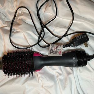 Revlon one step volumizer styler